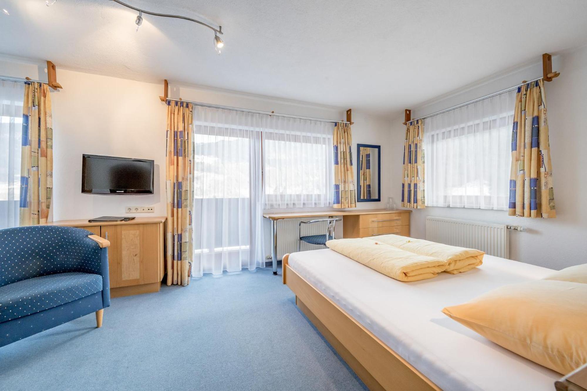 Seehüter's Hotel Seerose Oetz Habitación foto