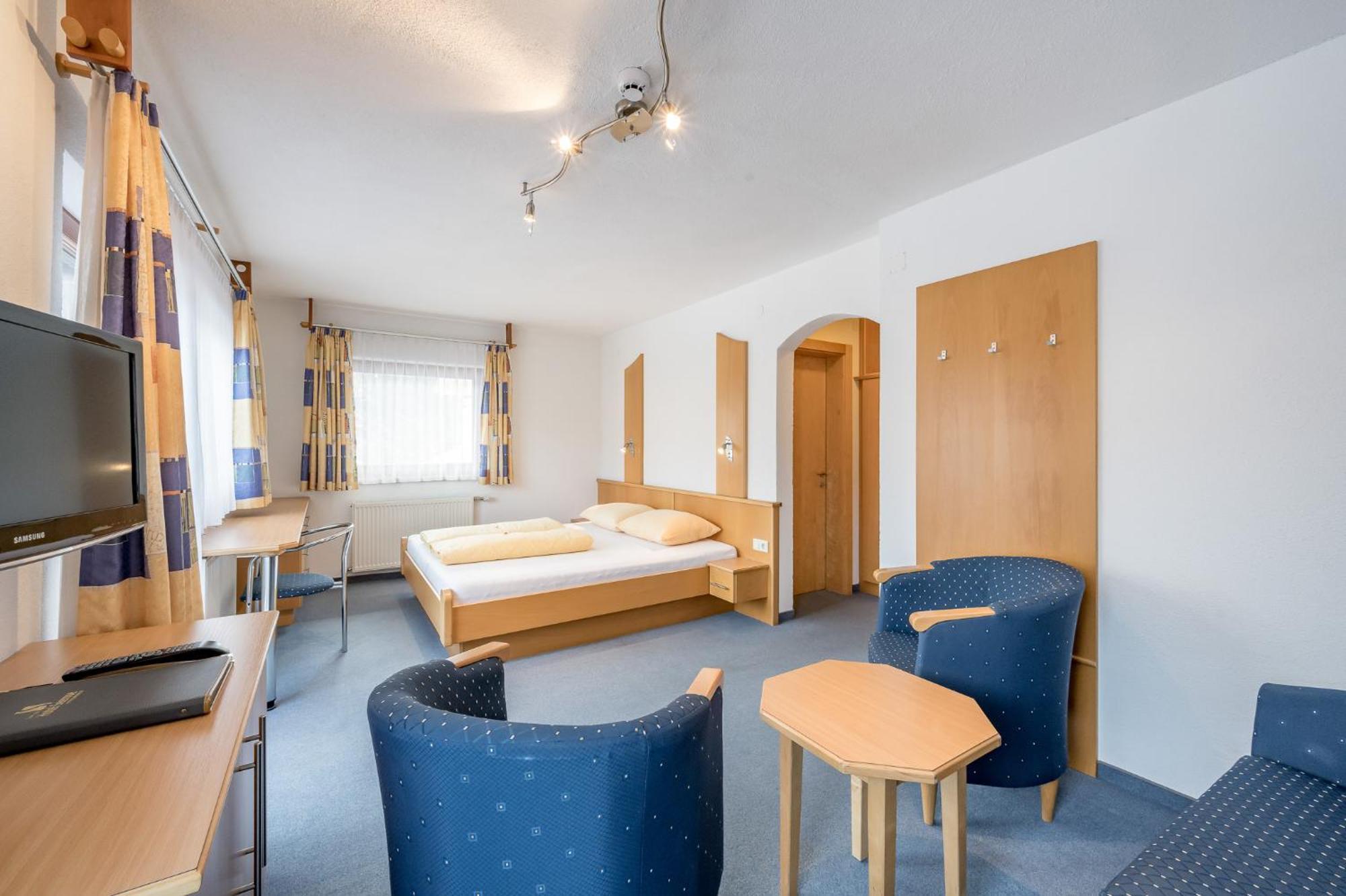 Seehüter's Hotel Seerose Oetz Habitación foto