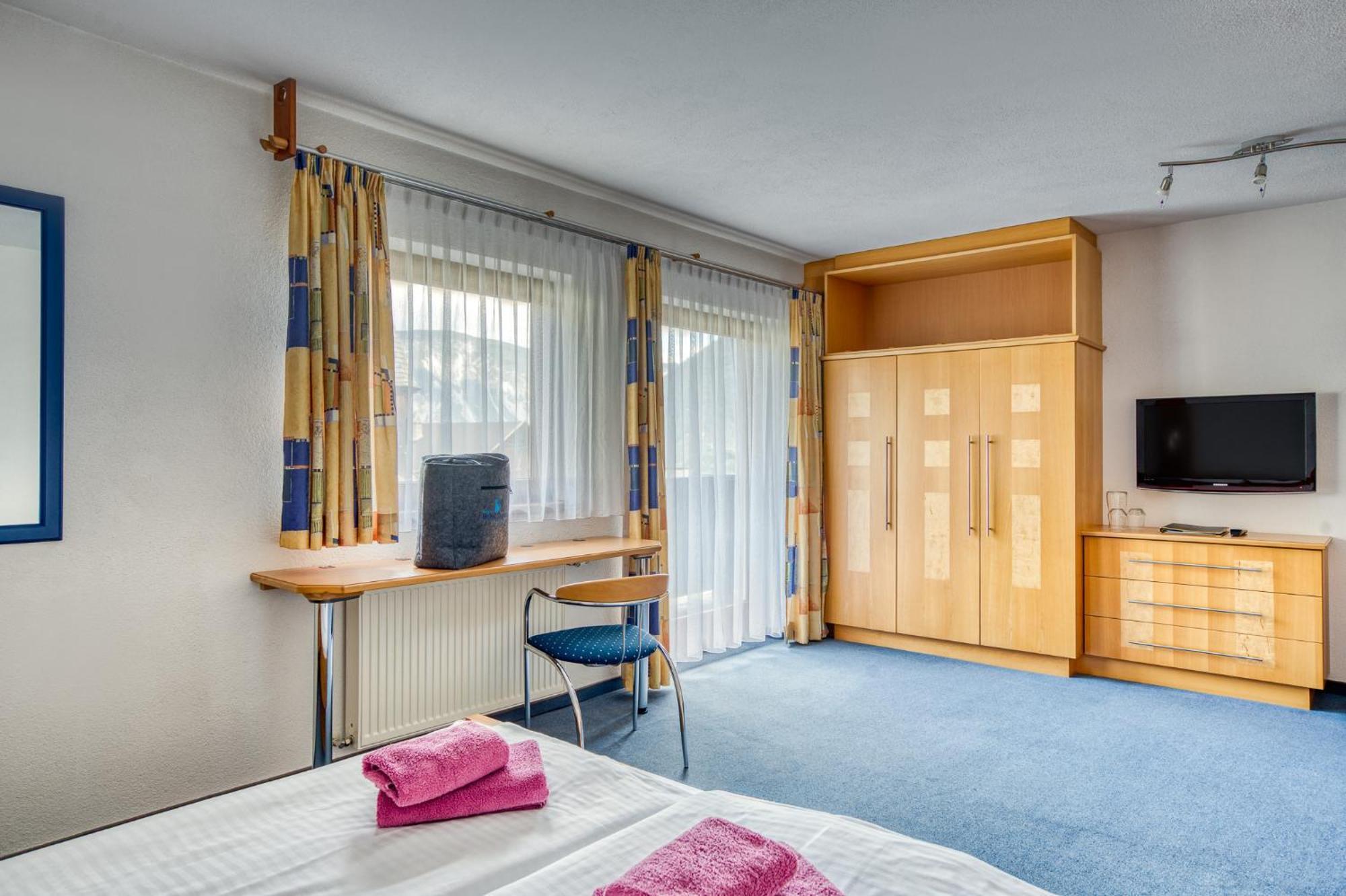 Seehüter's Hotel Seerose Oetz Habitación foto