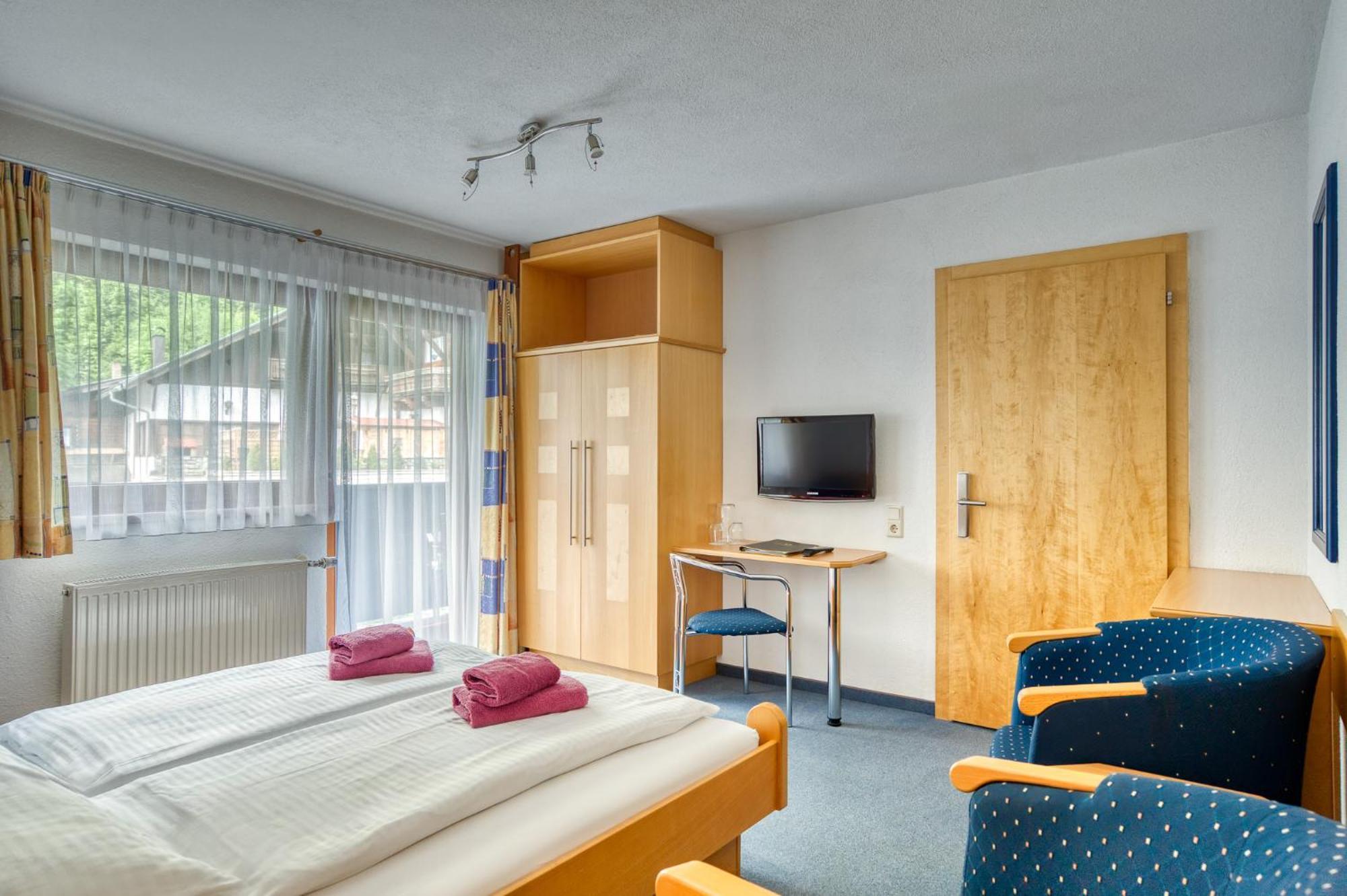 Seehüter's Hotel Seerose Oetz Habitación foto